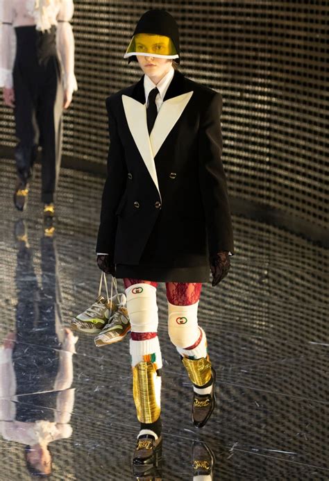 vogue runway gucci fall winter 2019|gucci runway outfits.